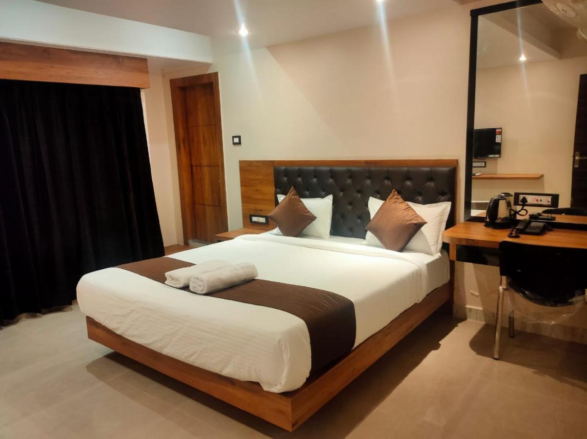 Aditya Inn Guwahati Eksteriør billede