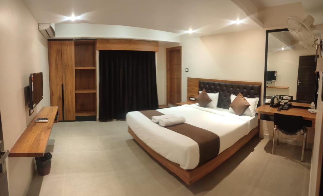 Aditya Inn Guwahati Eksteriør billede